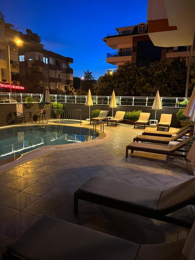 Hotel apartamentowy Cleopatra King